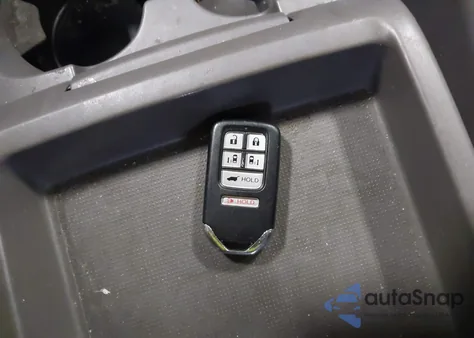 2014 Honda Odyssey Touring/Touring Elite from USA, damaged, VIN 5FNRL5H90EB073067